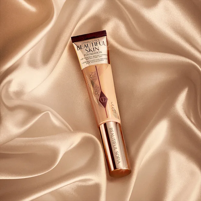 Charlotte Tilbury Charlotte's Beautiful Skin Foundation - (30ml)